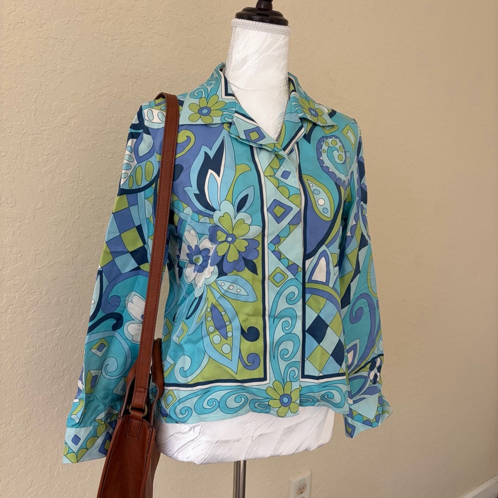 Petite Sophisticate 100% Silk Blouse  Psychedelic Print Vintage Petite Size 4‎
